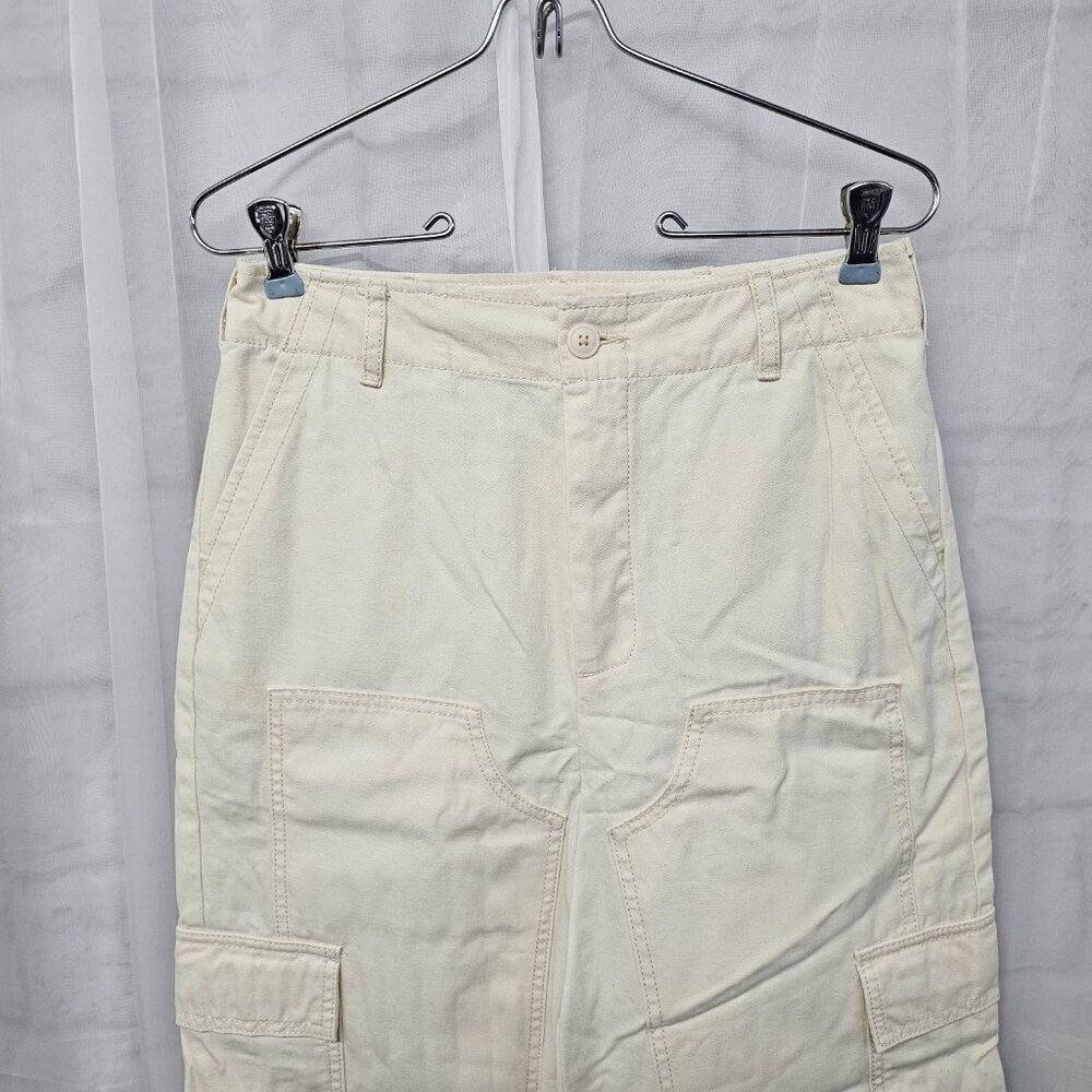 Universal Thread Cream Button Fly Cargo Pants Gor… - image 3